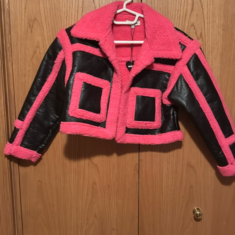 New jacket. Nova Kids.